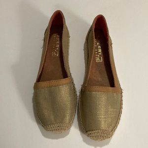 Sperry Top Sider Boat Shoes Women’s 5-1/2 Gold